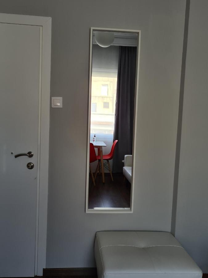 Red Rooms Tsimiski 60 Tesalonika Bagian luar foto