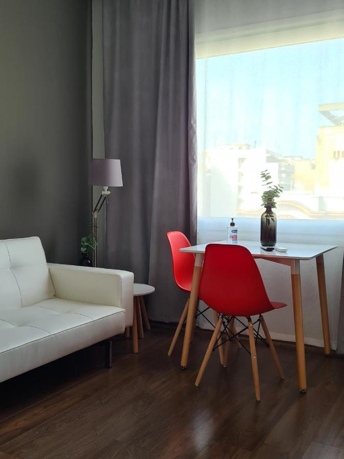 Red Rooms Tsimiski 60 Tesalonika Bagian luar foto